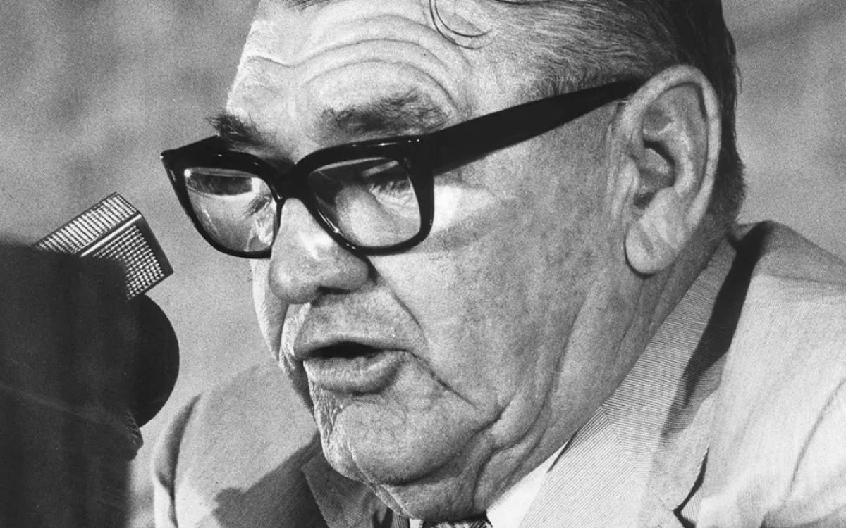 16 November in Australian History