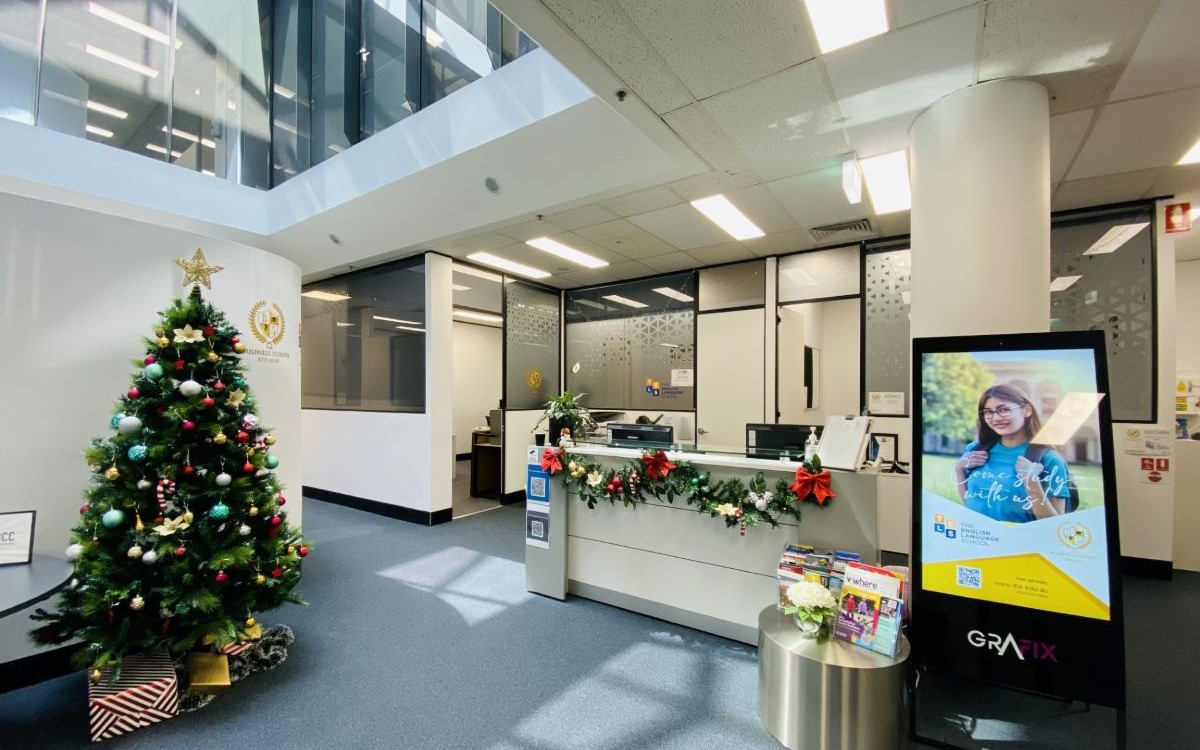 Setting up English Programs for The Business School